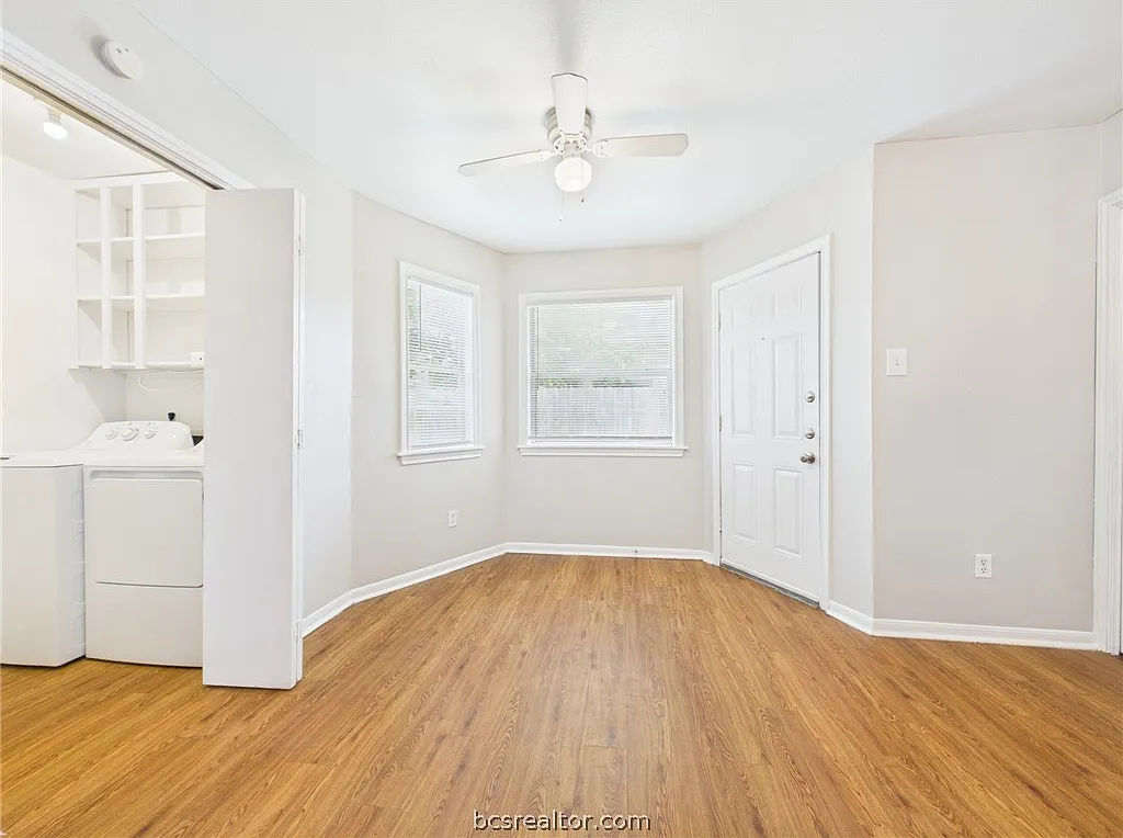 2 bed, 987 sqft, $1,275 — Photo 3