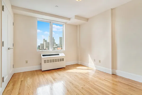 Rented by Compass | media 5