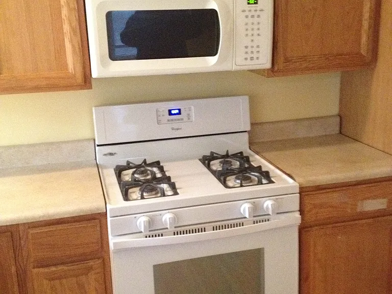 621 Emerald Gas Range_01182016