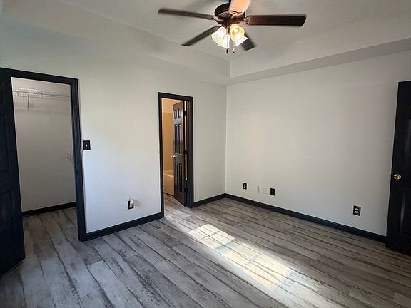2nd image of 3531 Sandpiper Dr