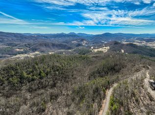 6 Seven 8 Iroquois Rd, Mountain City, TN 37683