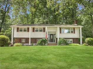 147 W Prospect St, Nanuet, NY 10954