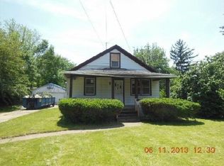 1158 McMillen Ave, Aurora, IL 60506