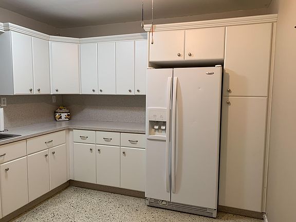 Eat-In Kitchen Cocina Comedor