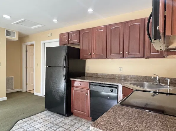 816 Tory Pines Rd #1B, Francestown, NH 03043