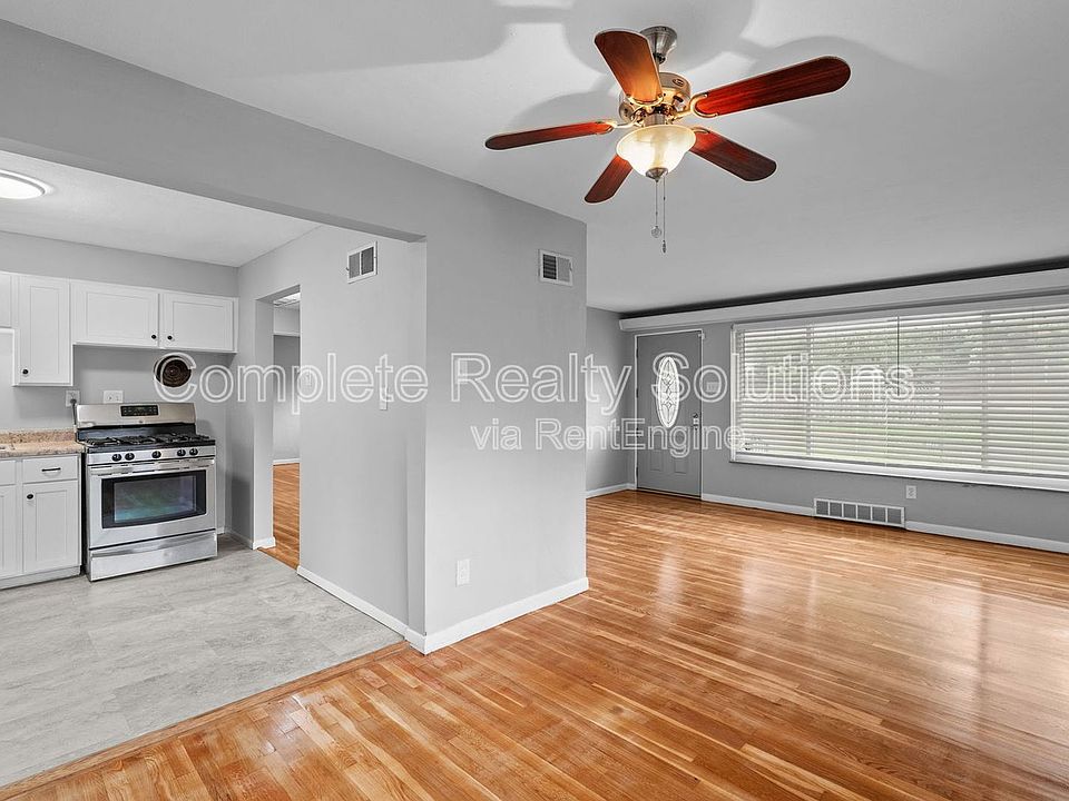 1343 82nd Blvd, Saint Louis, MO 63132 | Zillow