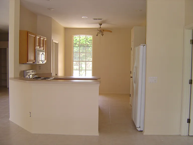 6237 Weymouth Dr — Photo 7