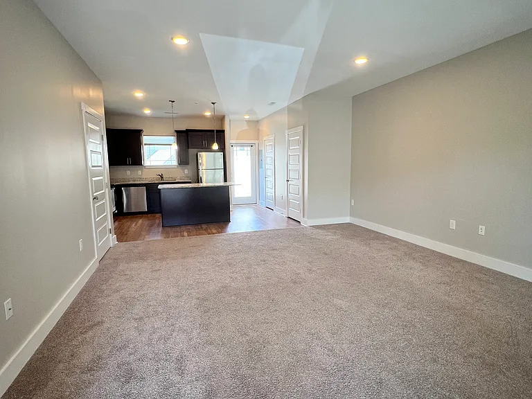 1056 Wells Way — Photo 2