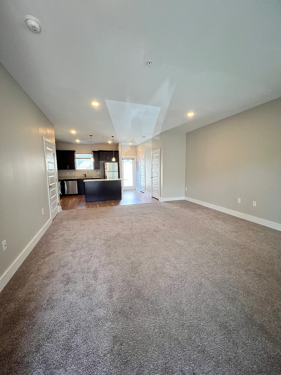 Building Photo - 1056 Wells Way