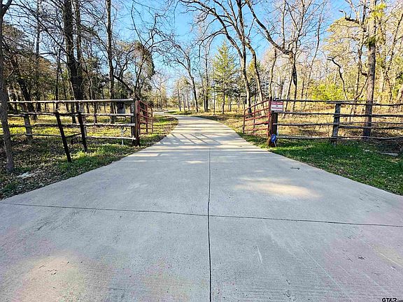 3rd image of 296 County Road 4555