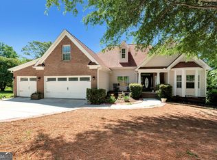 5706 Grant Station Dr, Gainesville, GA 30506