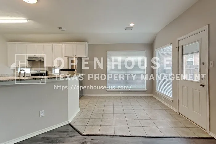 2311 Rendale Ct — Photo 6