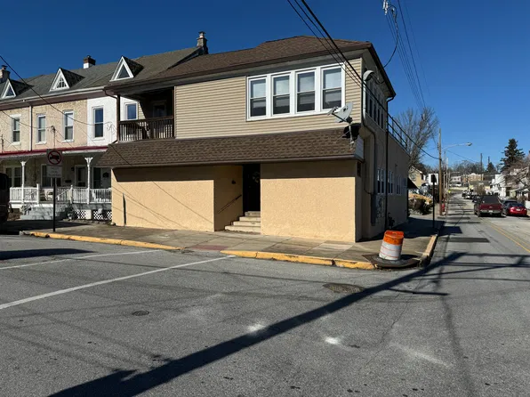 201 W Church St #4, Downingtown, PA 19335