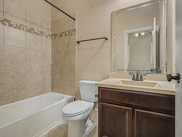 27123 Camirillo Creek Ln — Photo 37