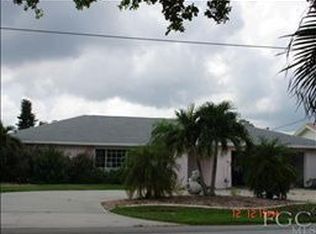 1712 Savona Pkwy, Cape Coral, FL 33904