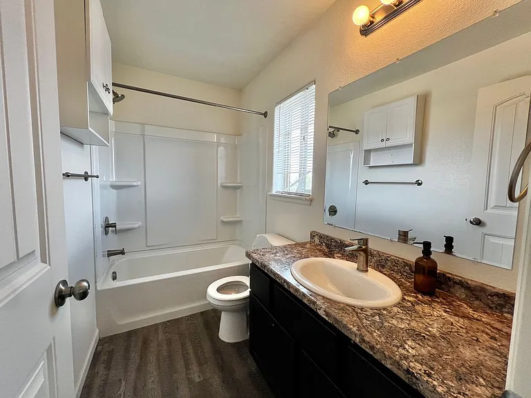 3660 W 25th St #1403 — Photo 8