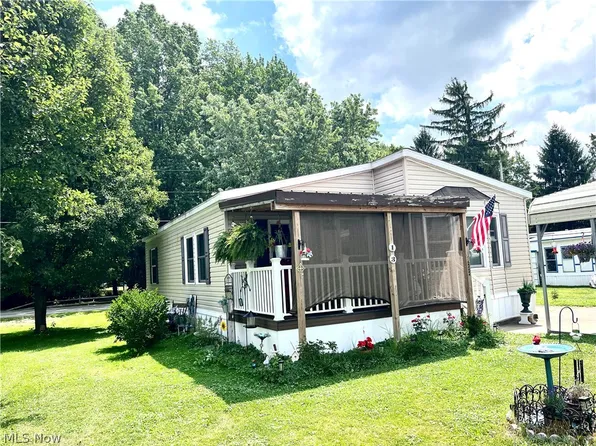 13 Cherokee Ln, Creston, OH 44217