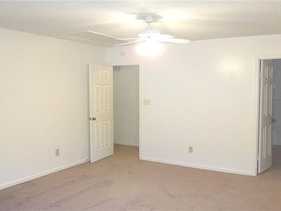 4th image of 727 Hecate Dr
