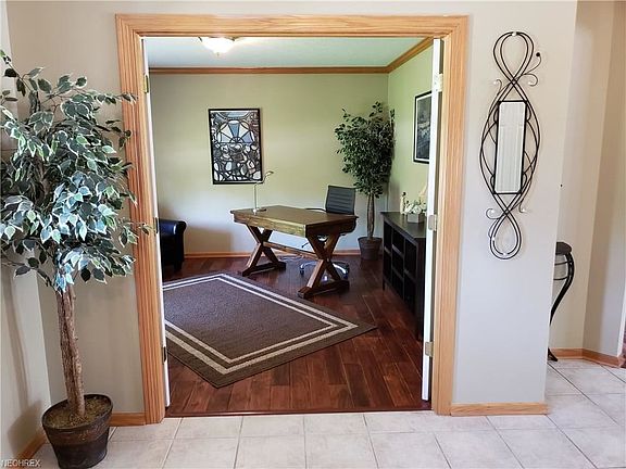 2nd image of 9169 Lake View Dr
