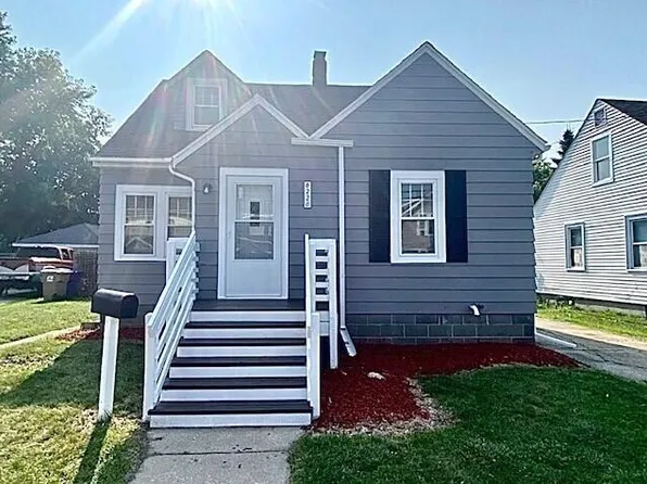 6220 37th AVENUE, Kenosha, WI 53142