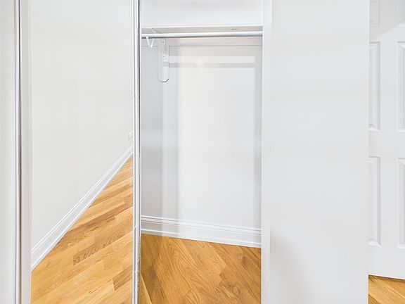2nd image of 1110 S Francisco Ave #3F
