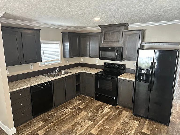 Woodland Estates (FL) — Photo 9