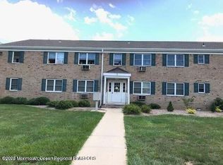 7 Windsor Ter, Freehold, NJ 07728