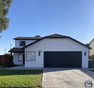 2011 W Holt Ave, El Centro, CA, 92243