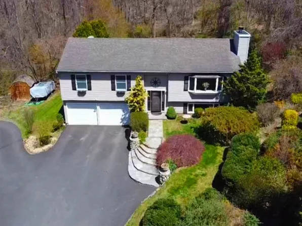 8 Sears Drive, Sherman, CT 06784