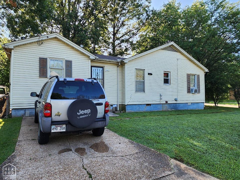 1st image of 644 W Matthews Ave