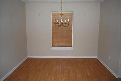 4th image of 5708 Portwood Pl
