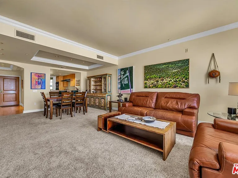 11847 Gorham Ave #308 — Photo 4