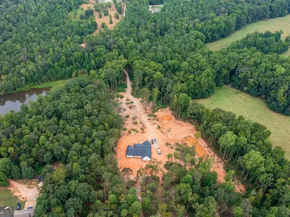 4353 Highway 106 S, Hull, GA 30646