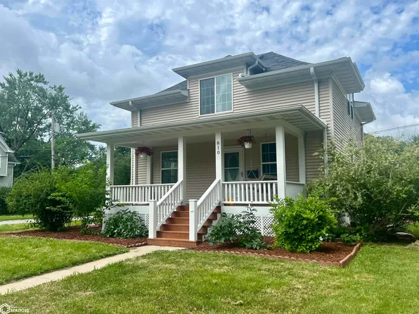810 S 2nd St, Fairfield, IA 52556