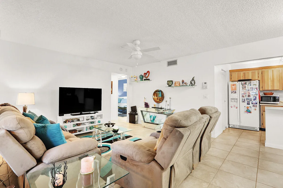 Building Photo - 309 Knotty Pine Cir #A-1