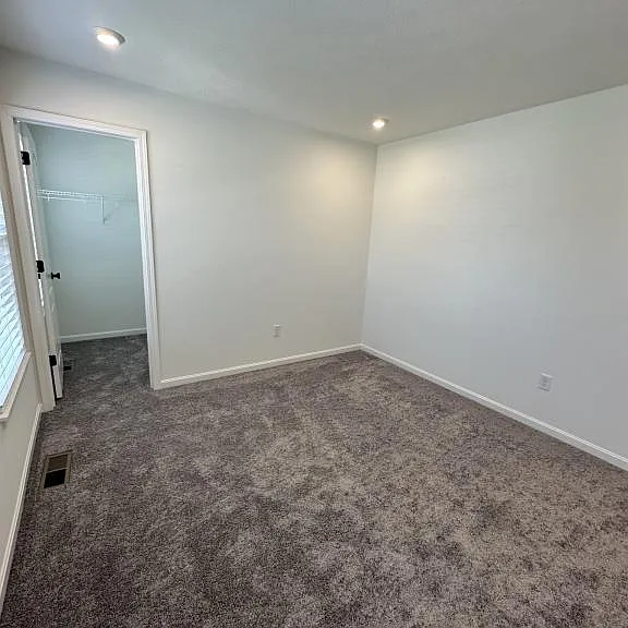 155 Strawberry Field Dr — Photo 16