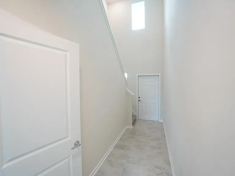 2908 Atlas Cedar Dr — Photo 5
