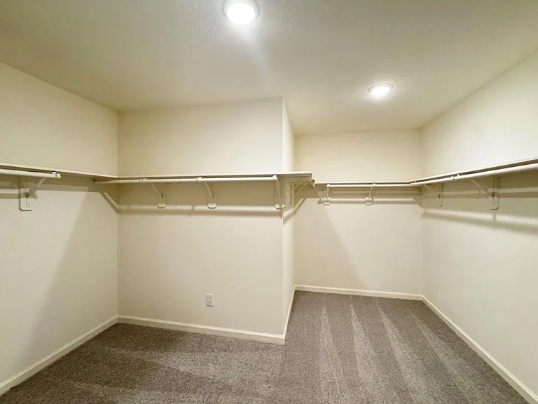 15043 Ronan Dr — Photo 12
