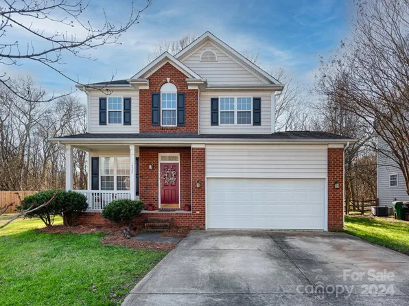 14528 John Beck Dr, Charlotte, NC 28273