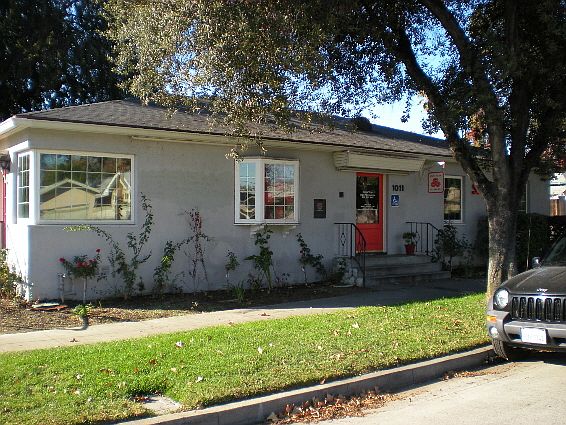 1st image of 1011 N Towne Ave