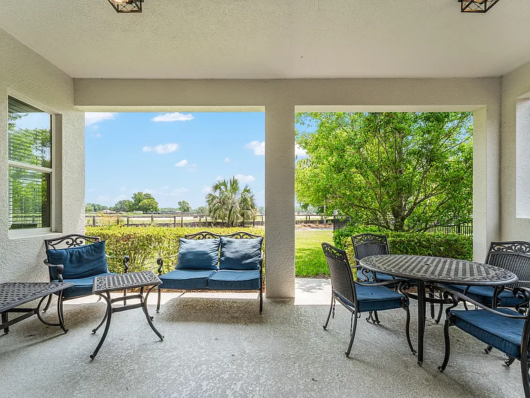 4958 NW 35th Lane Rd — Photo 56