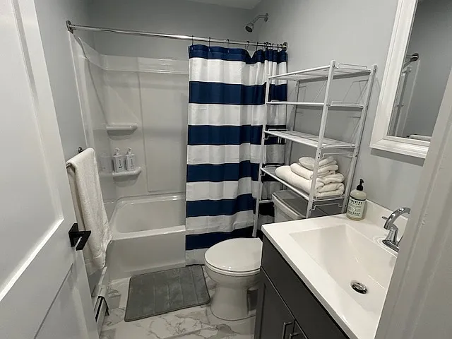 543 Park Ave — Photo 12
