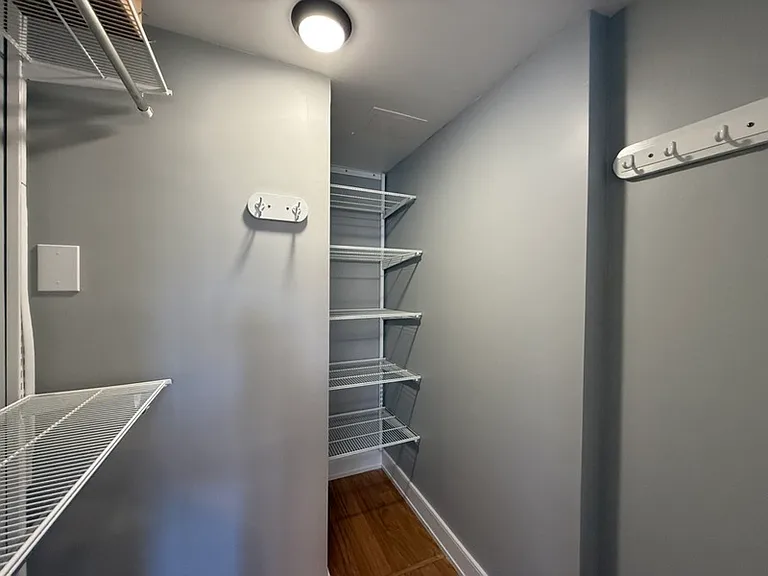 1245 13th St NW #607 — Photo 12