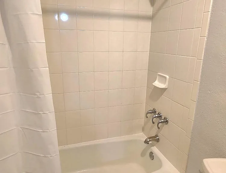 127 S Avenue 64 #2 — Photo 11