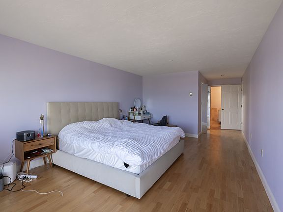 4th image of 1001 Marina Dr APT 205