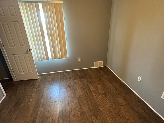 5th image of 5301 Jonestown Rd #3
