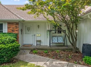 11101 Greenbrier Ln #1, Kansas City, MO 64137