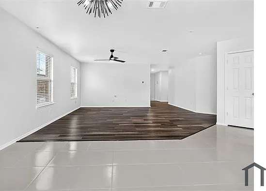 4 bed, 1776 sqft, $2,550 — Photo 4