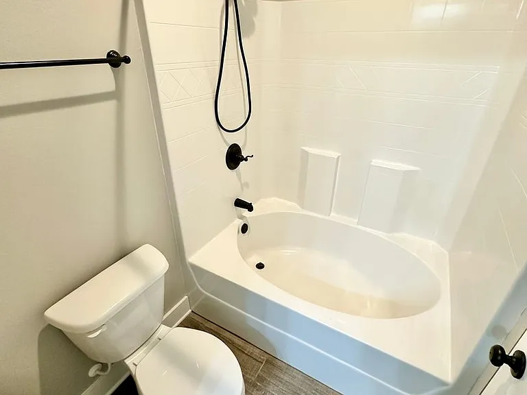 1180 French Quarter Way — Photo 14