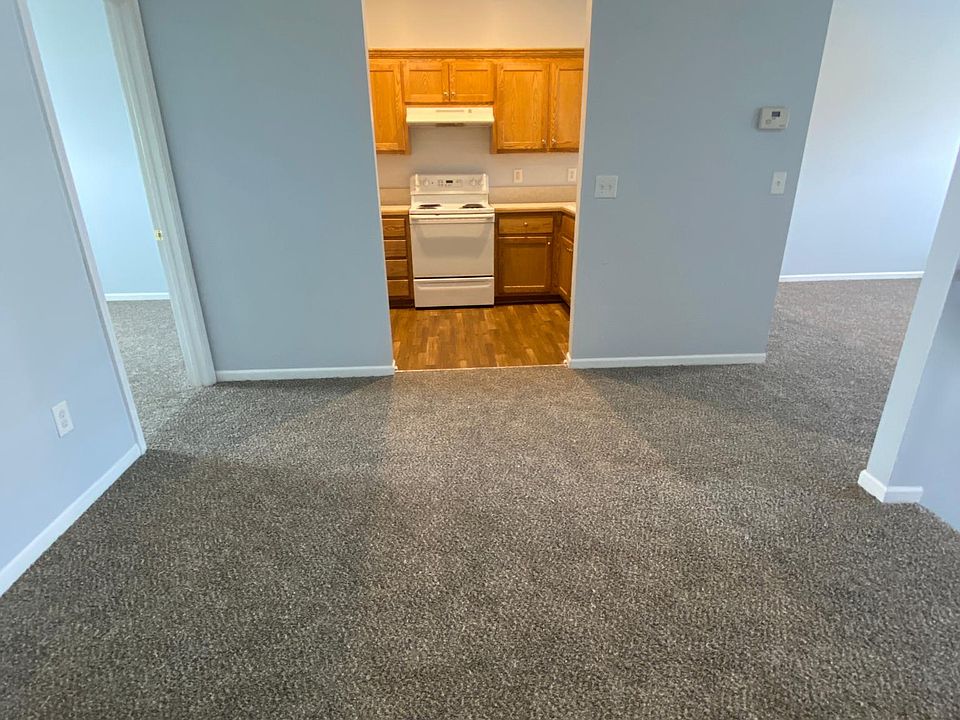 725 Woodson Ln Gardner, KS Zillow